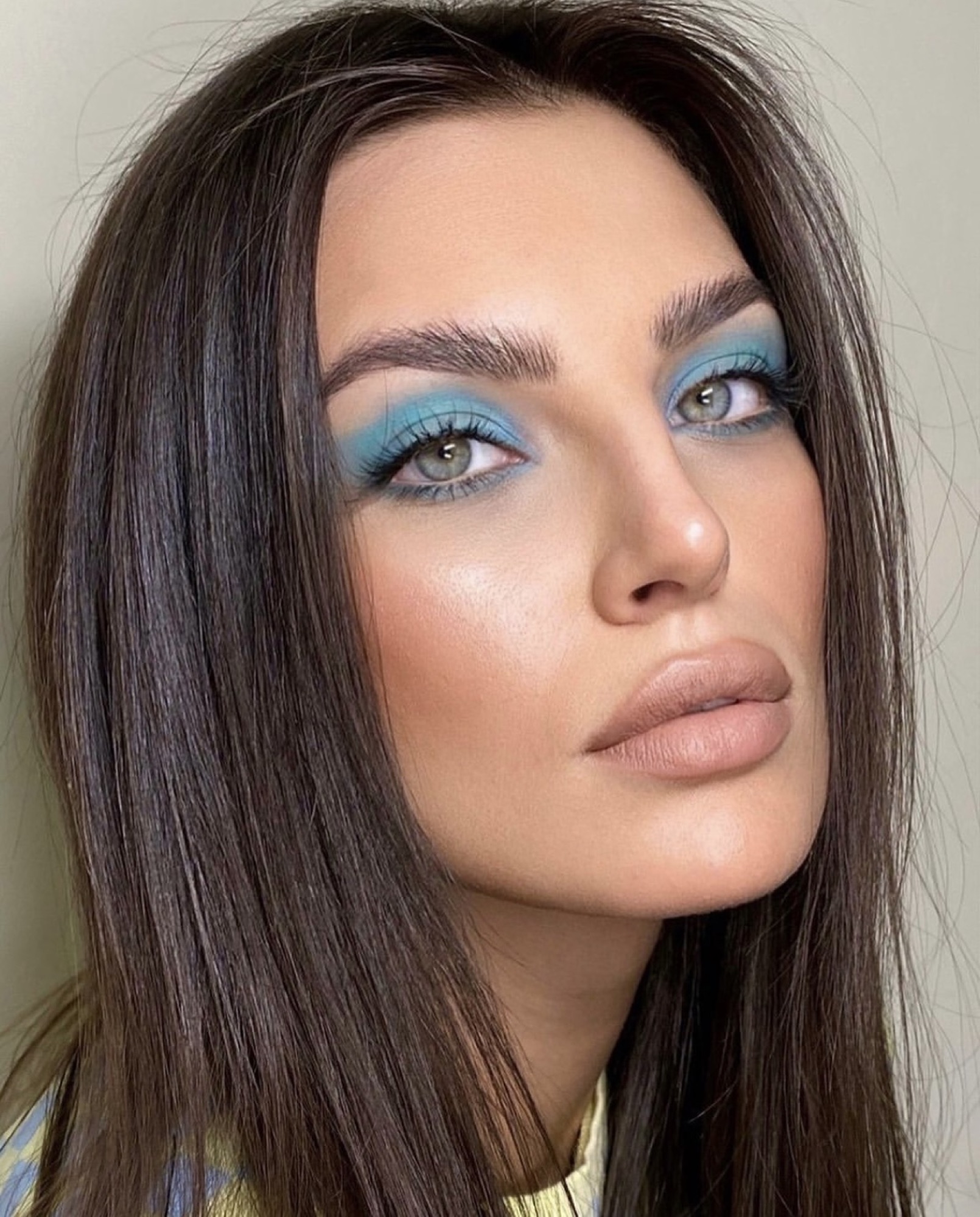Beauty — graphic eyeliner